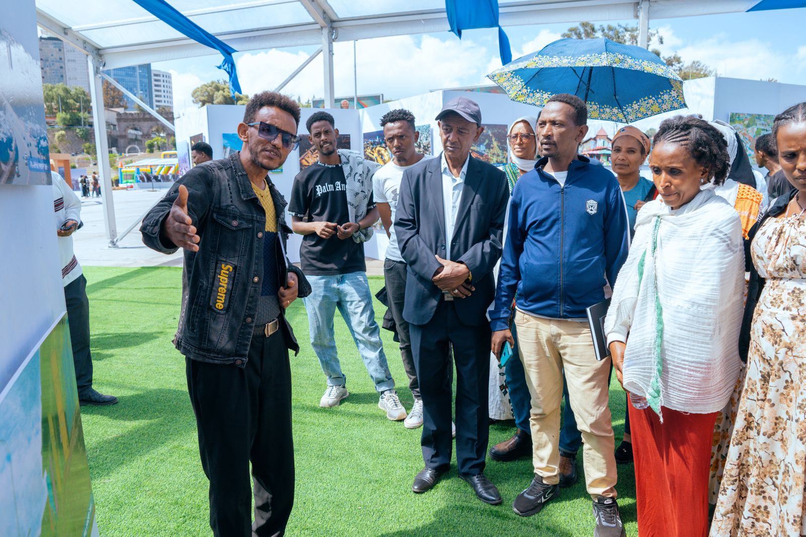 በመዲናዋ ለ5 ቀናት ሲካሄድ የቆየው የልማት ስራዎች የፎቶ አውደ-ርዕይ በዛሬው ዕለት በድምቀት ተጠናቋል።